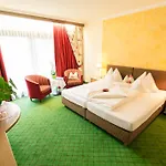Kolmhof Hotel 4*